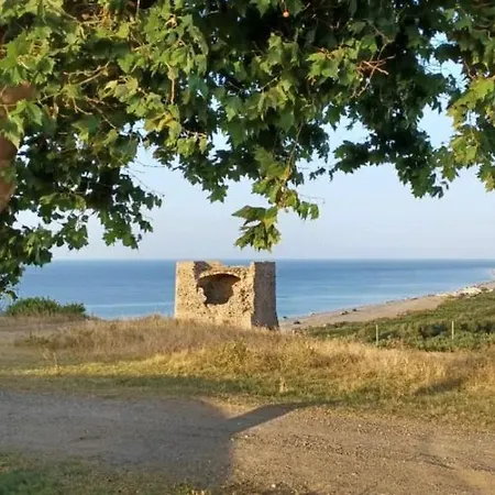 Serena E Tranquilla Casa Vacanze In Centro * Чиро-Марина