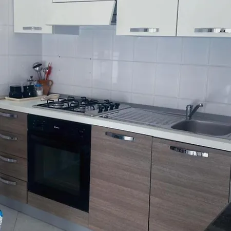 Serena E Tranquilla Casa Vacanze In Centro Чиро-Марина